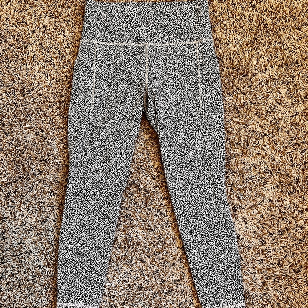 Lululemon Athletica Black and White Patterned Leggings